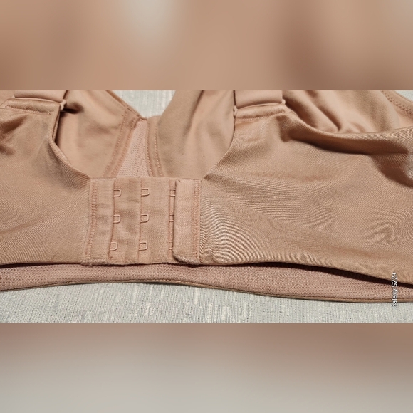 SET 2 BREEZIE BRA 36D Under Wire Free. - Picture 3 of 7